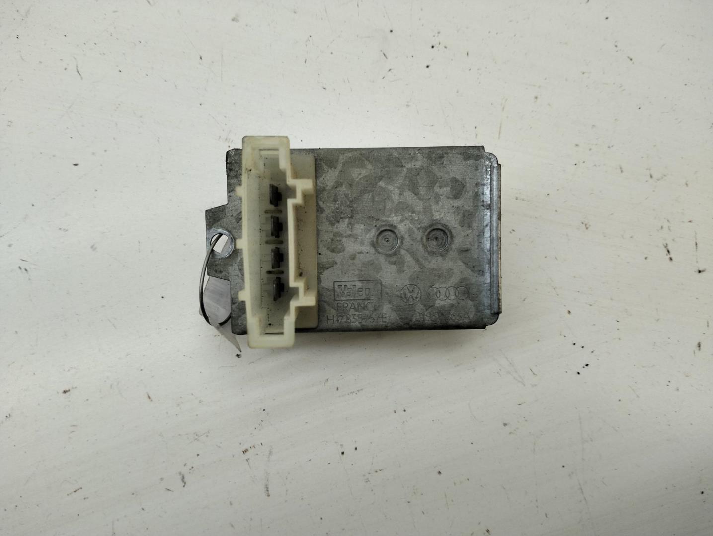 Резистор отопителя