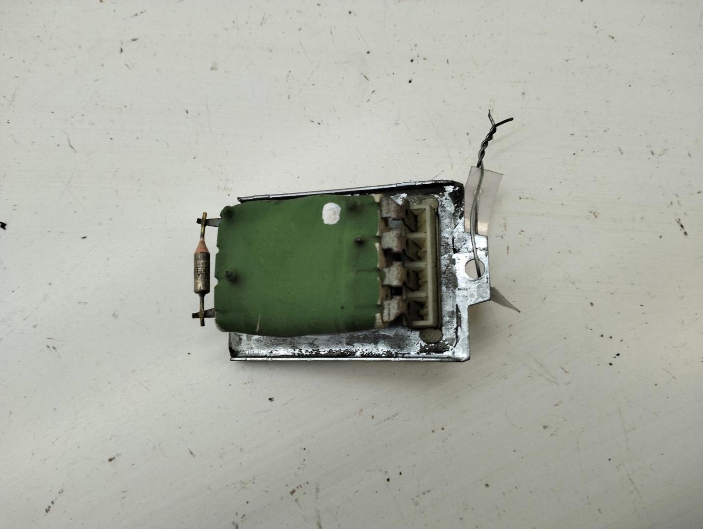 Резистор отопителя