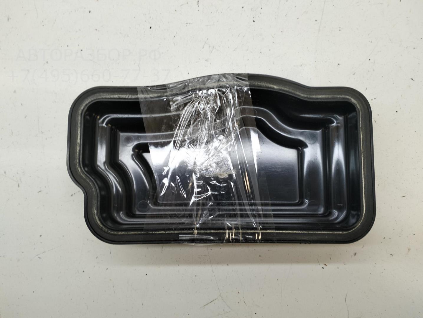 Крышка фары левой