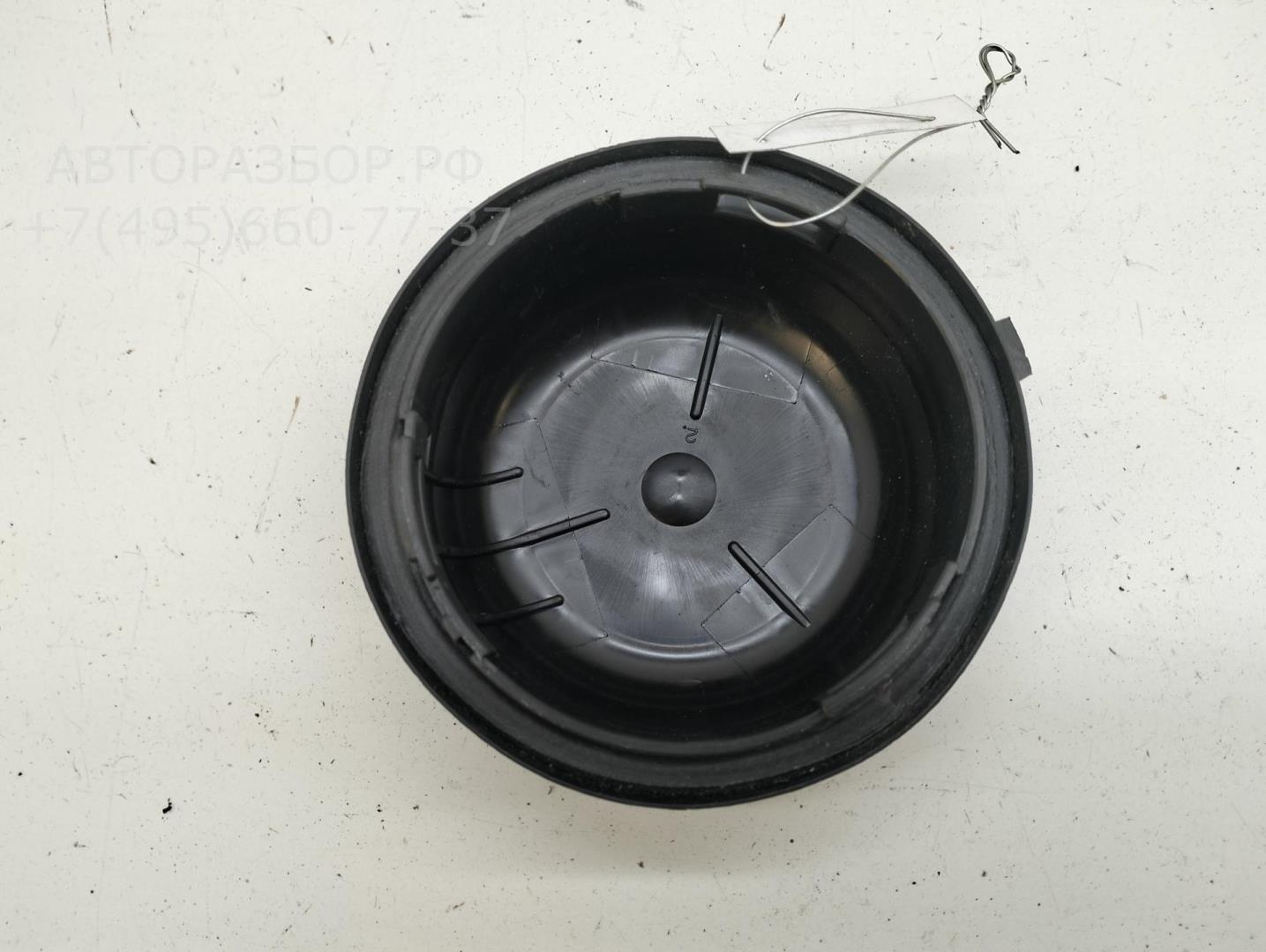 Крышка фары левой