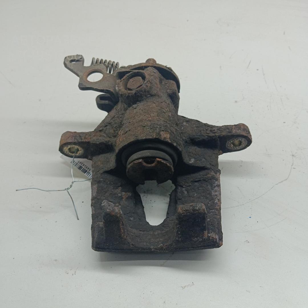 Суппорт задний правый