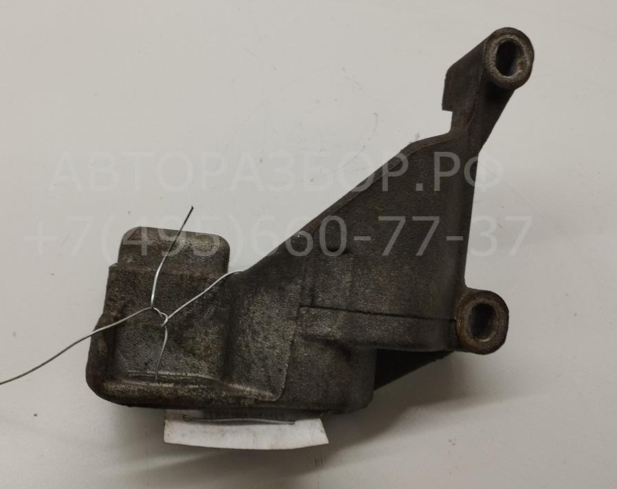 Кронштейн ГУР