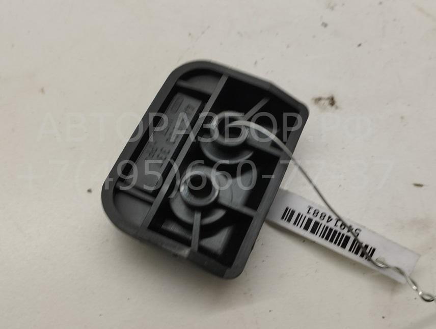 Кронштейн (сопут. товар)