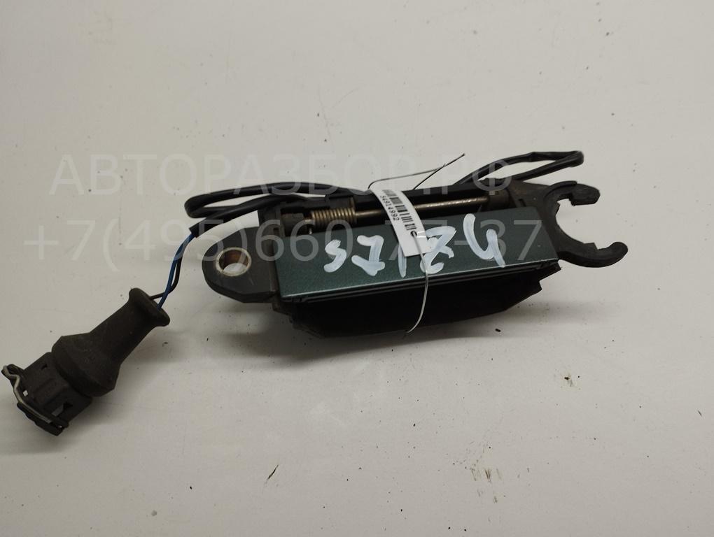 Ручка двери передней наружная левая