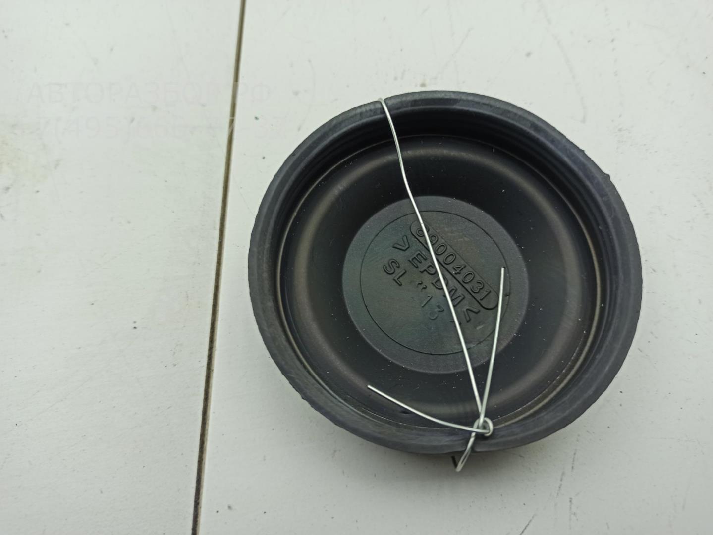 Крышка фары левой