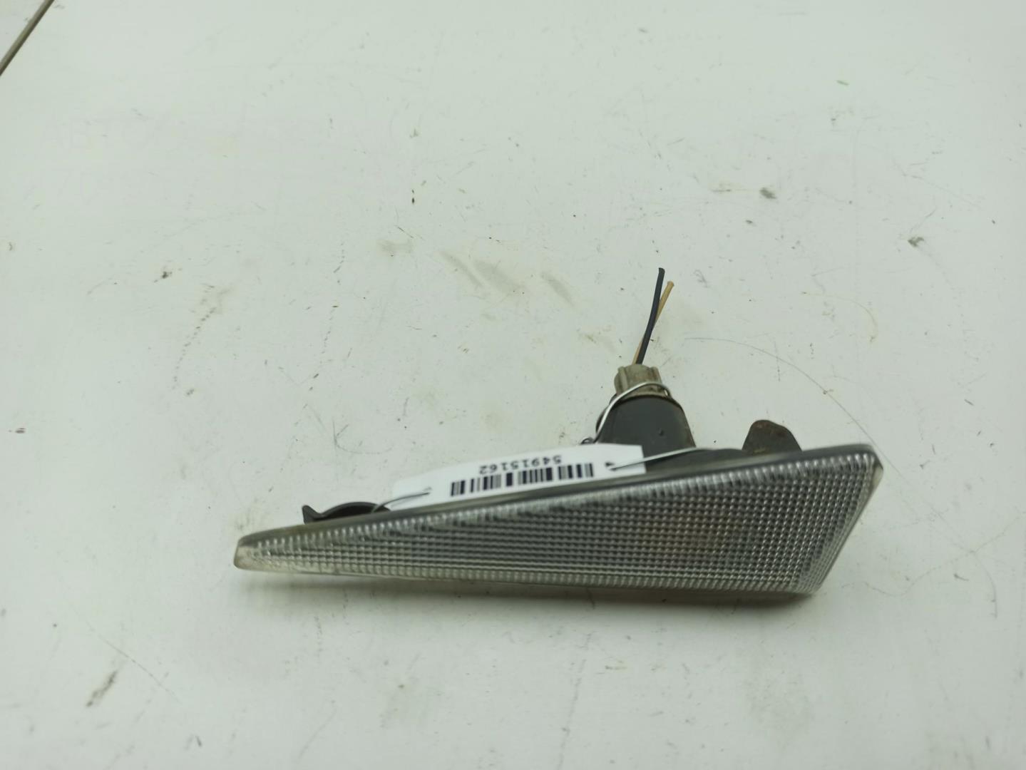 Указатель поворота правый