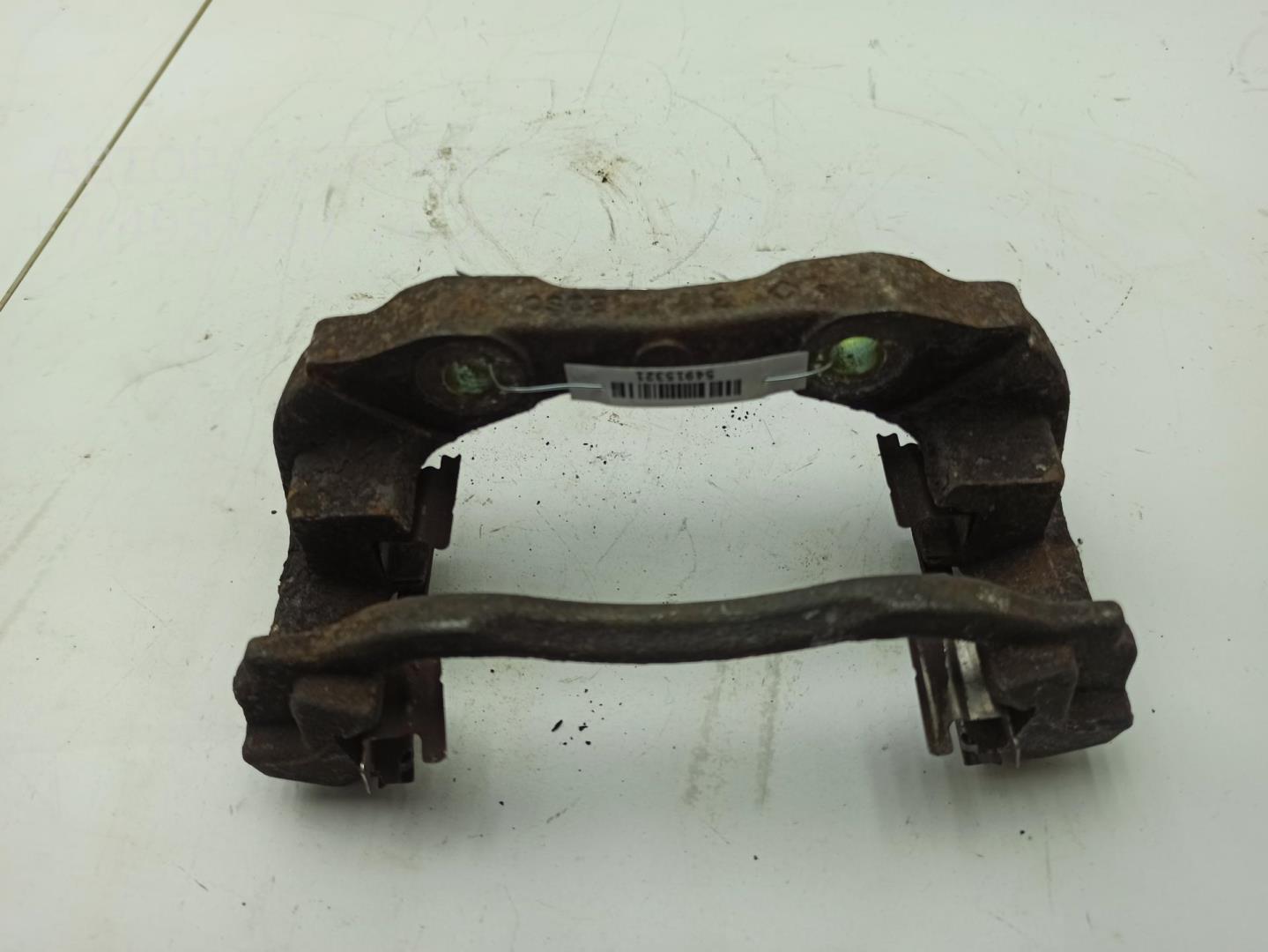 Скоба суппорта переднего