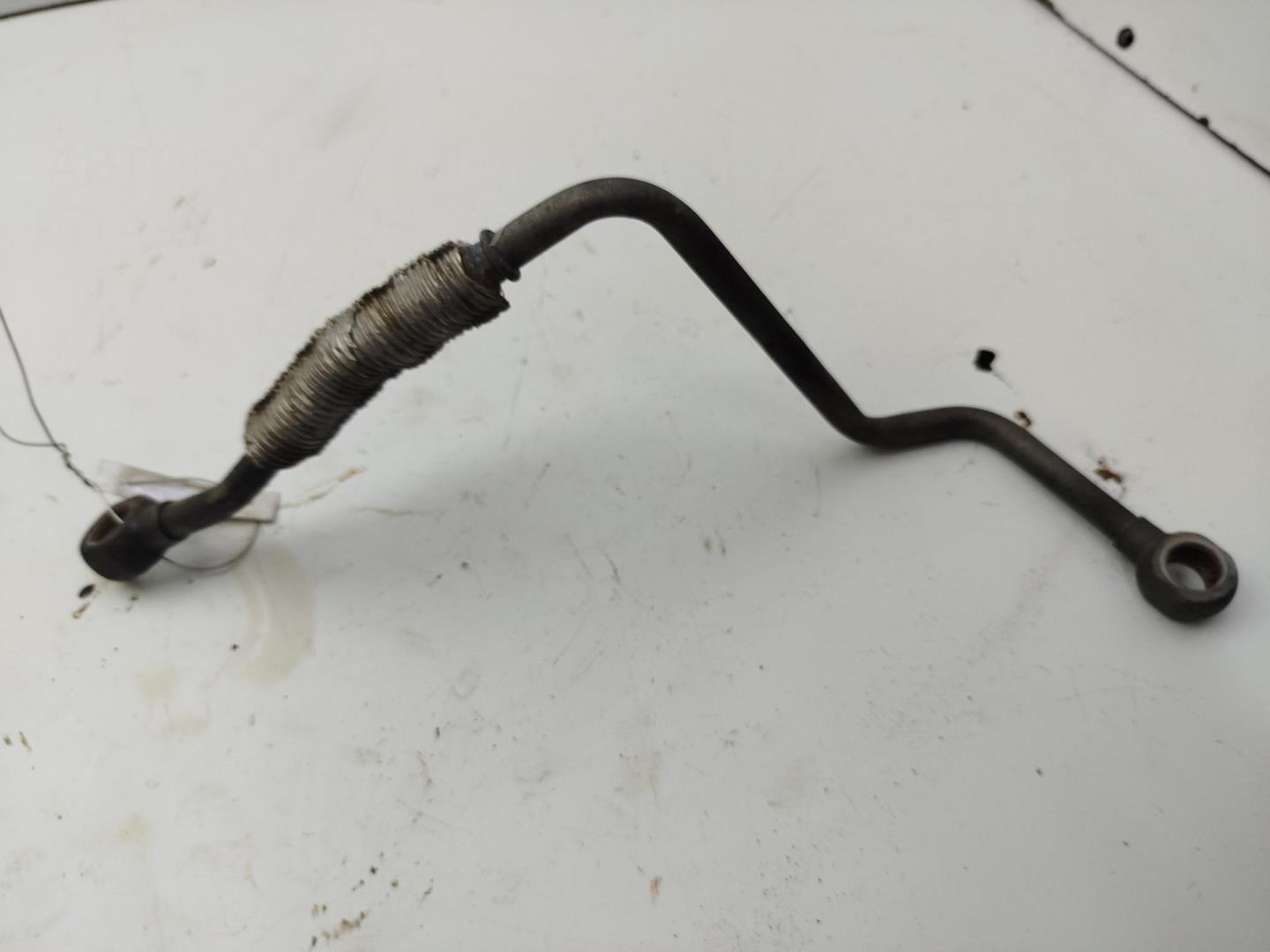 Трубка системы охлаждения