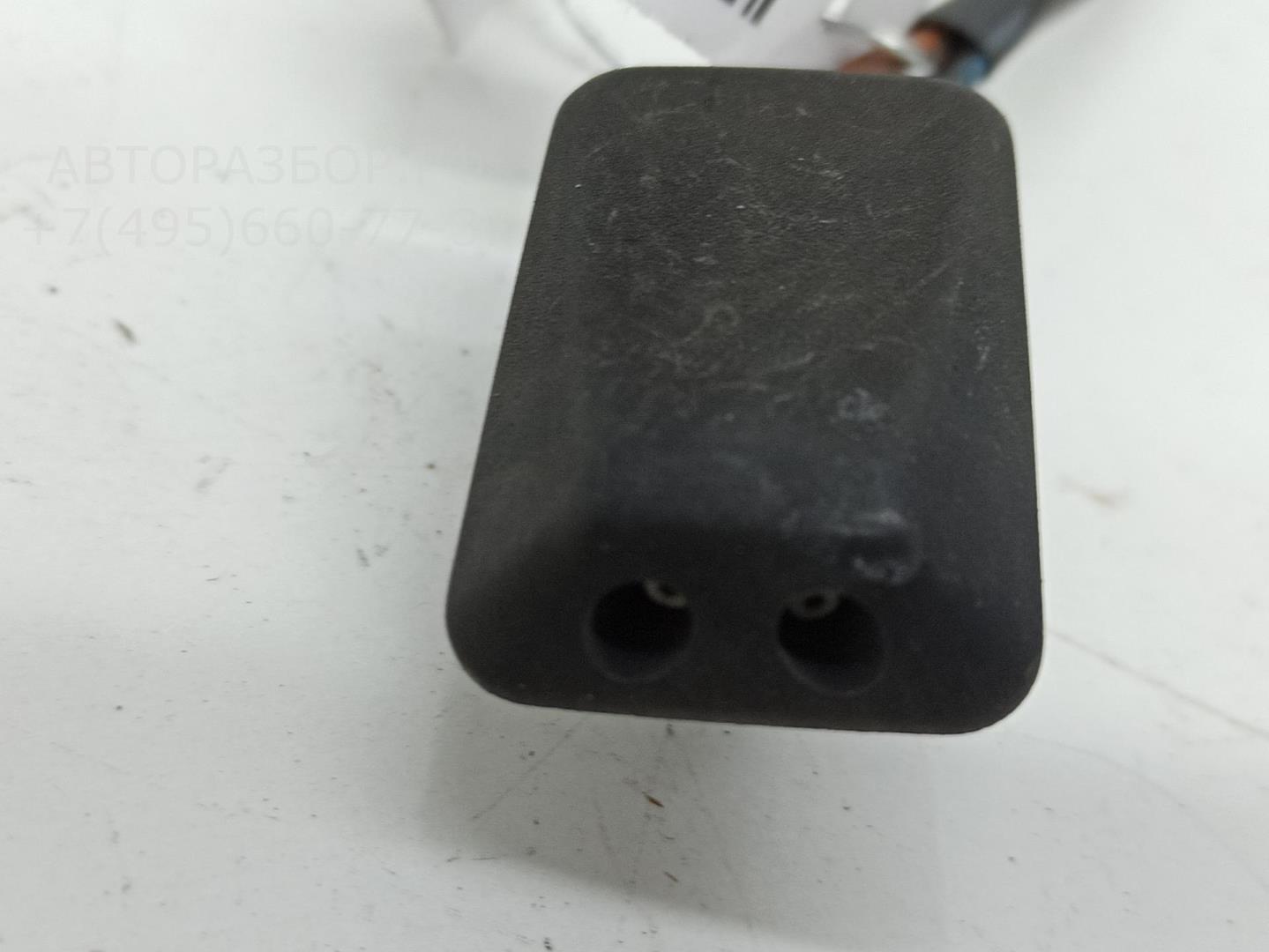 Форсунка омывателя лобового стекла