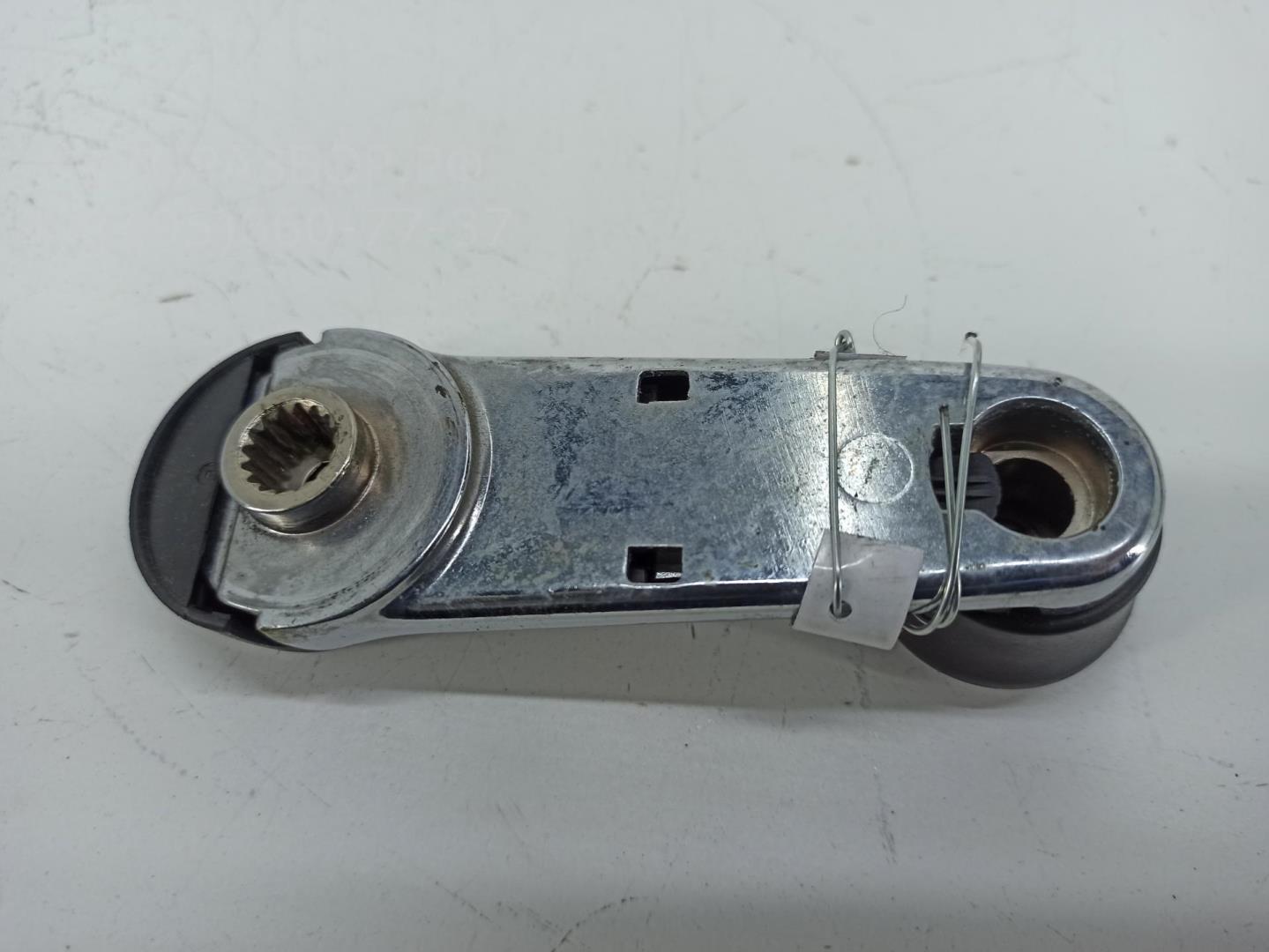 Ручка стеклоподъемника