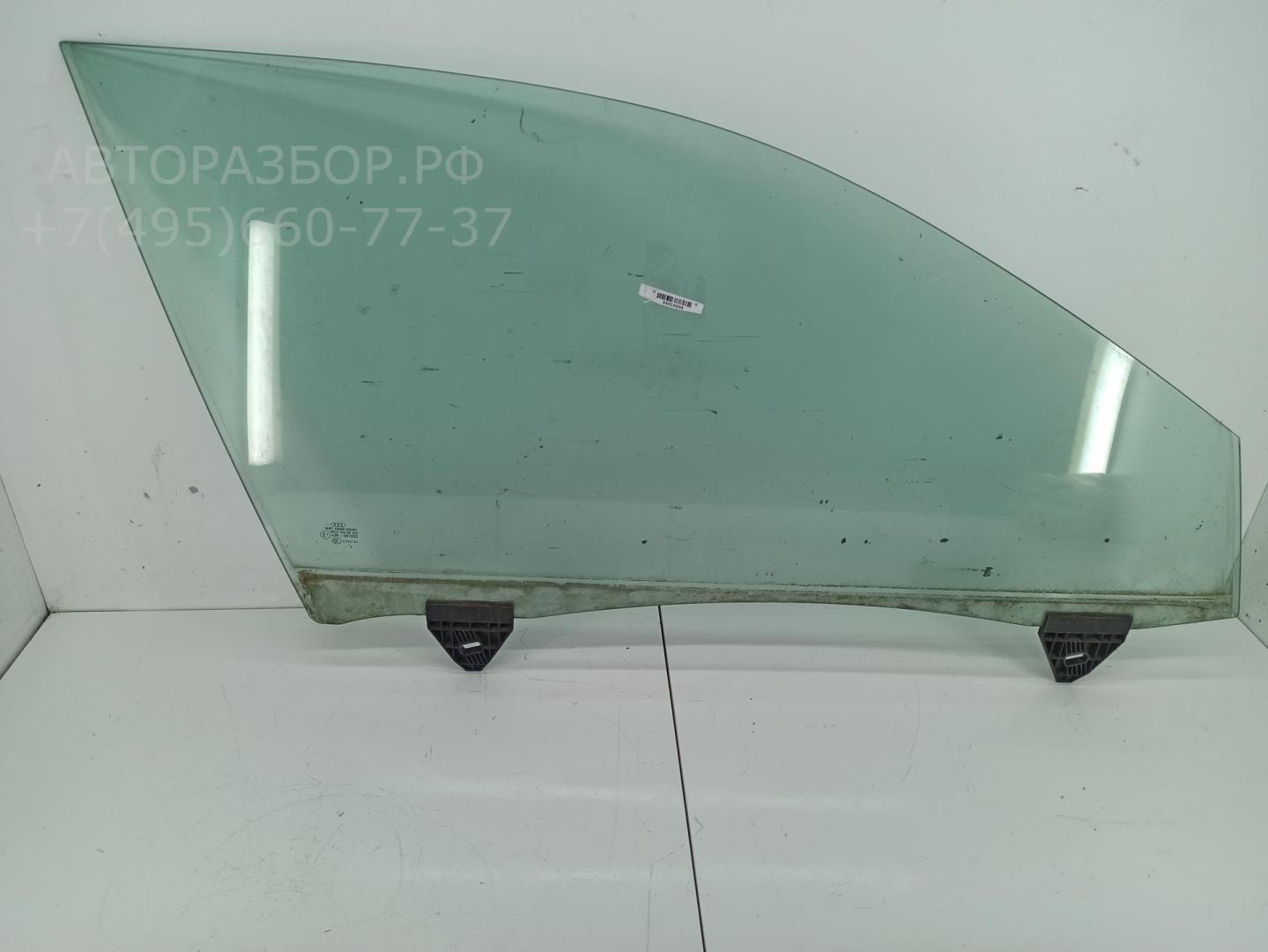 Стекло двери передней правой