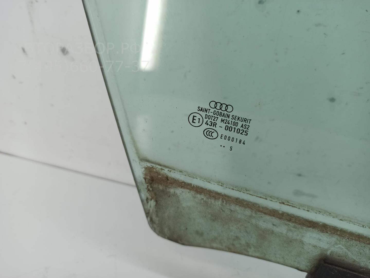 Стекло двери передней правой