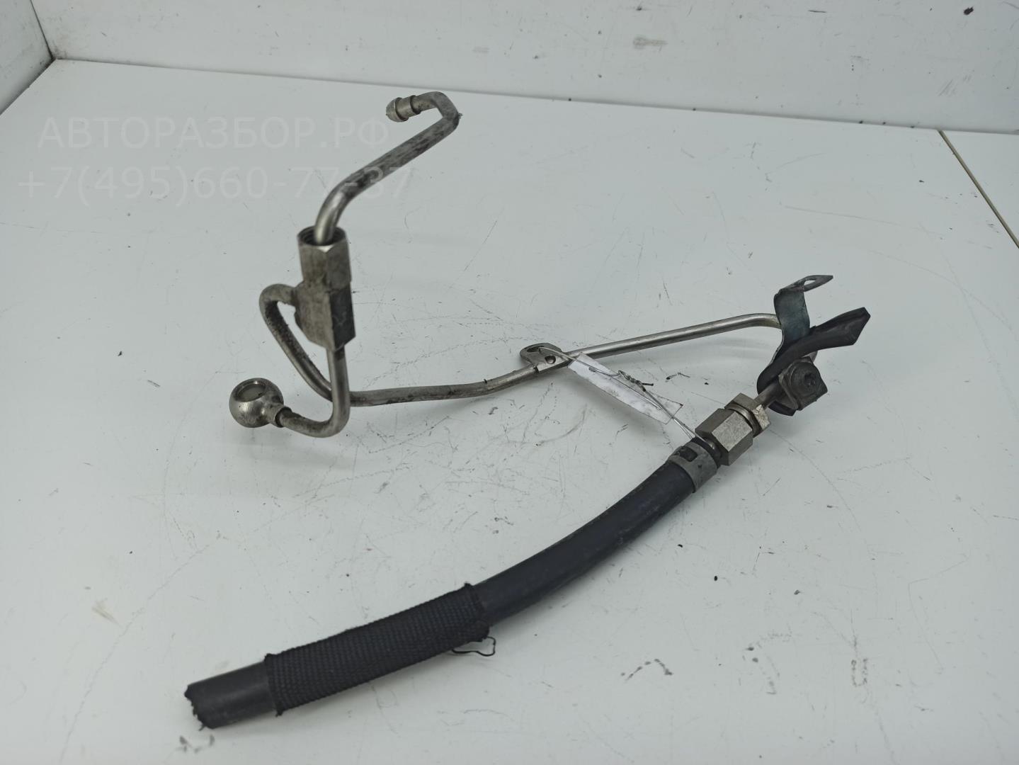 Трубка топливная