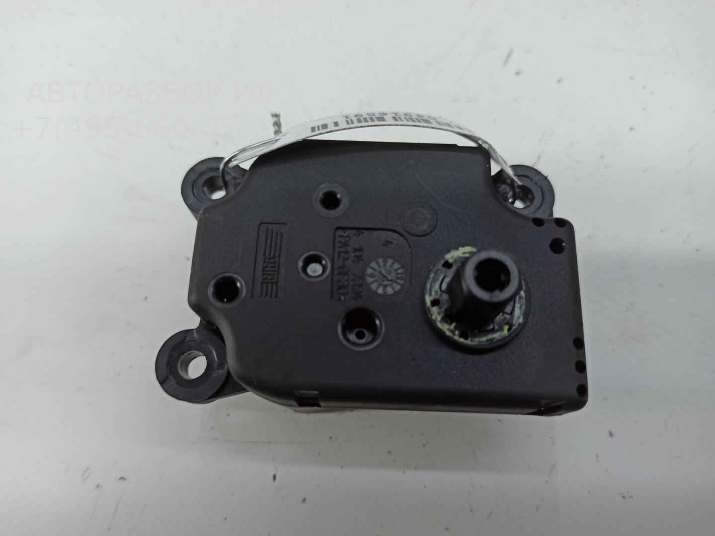 Моторчик заслонки печки