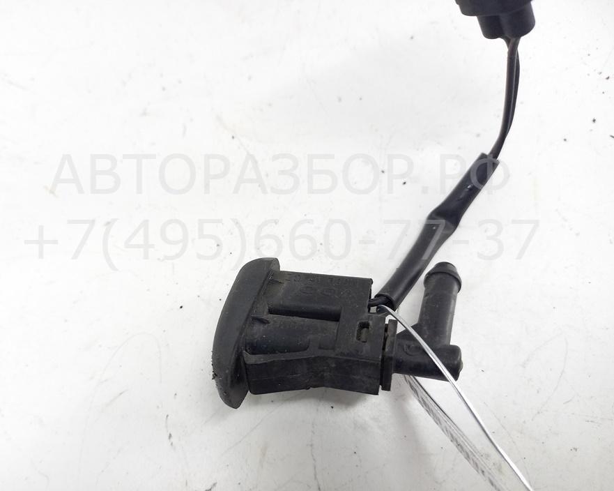 Форсунка омывателя лобового стекла