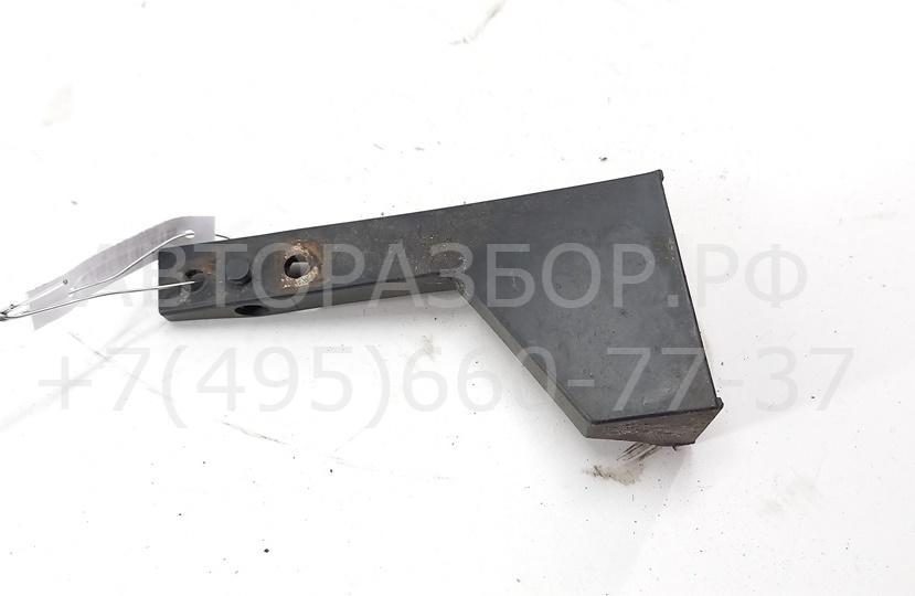 Рамка противотуманной фары правой