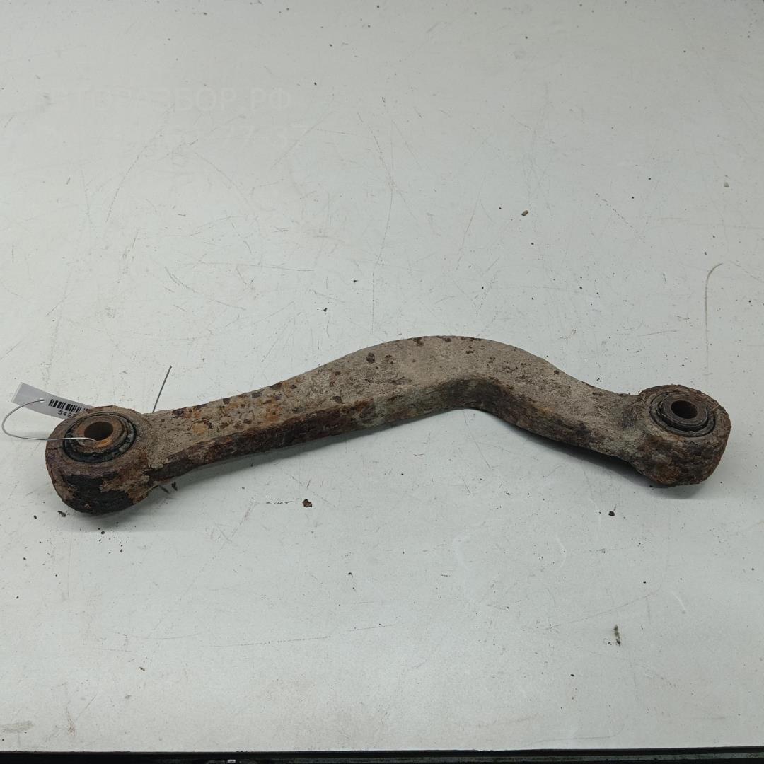 Рычаг задний левый