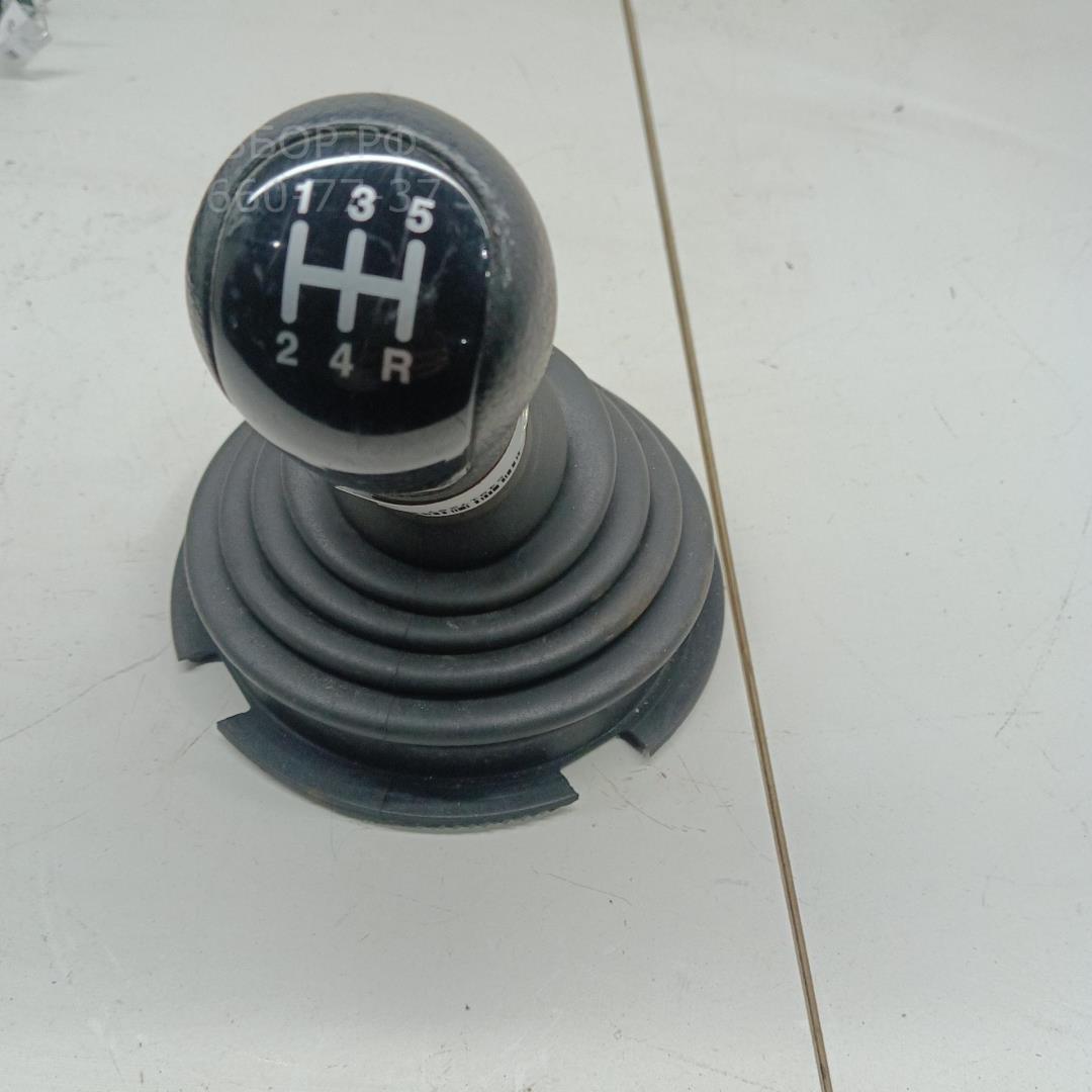 Рукоятка рычага КПП