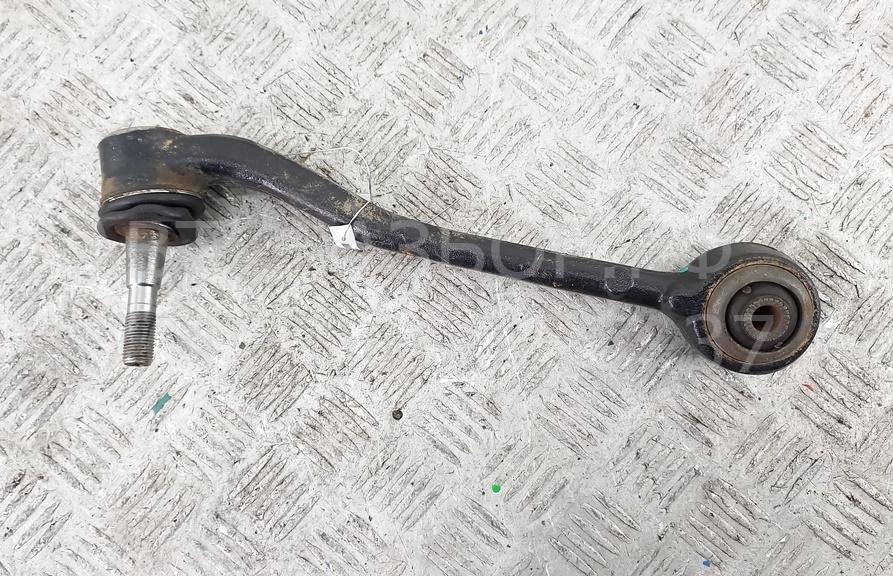 Рычаг передний правый