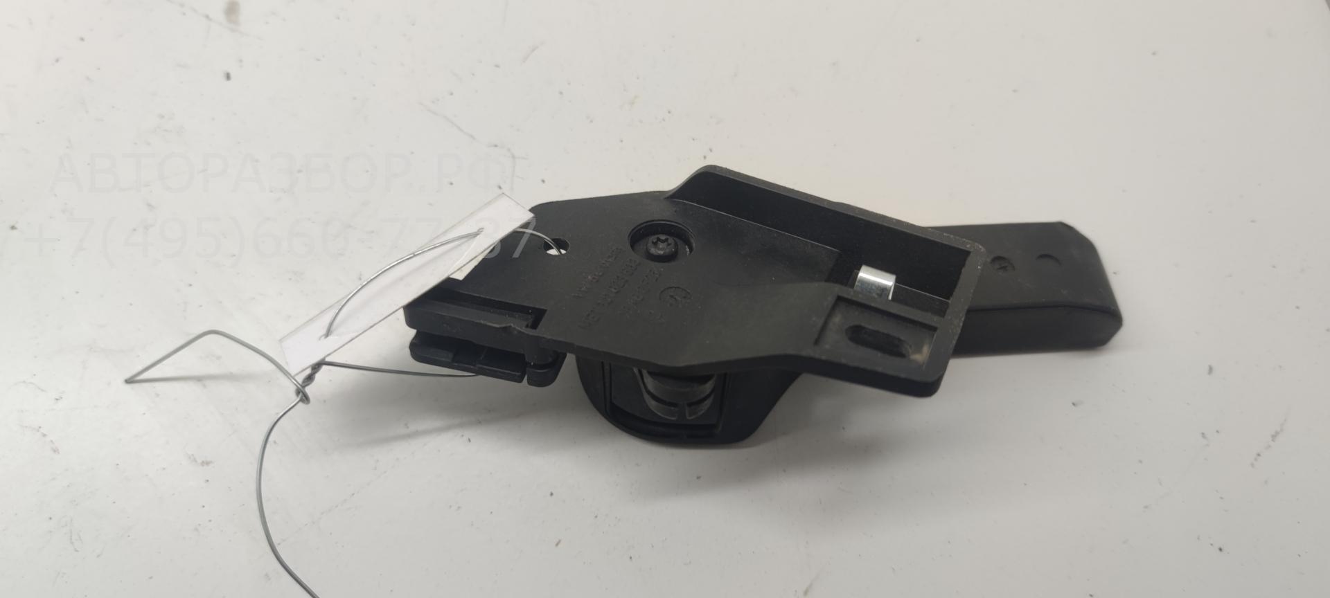 Ручка открывания капота