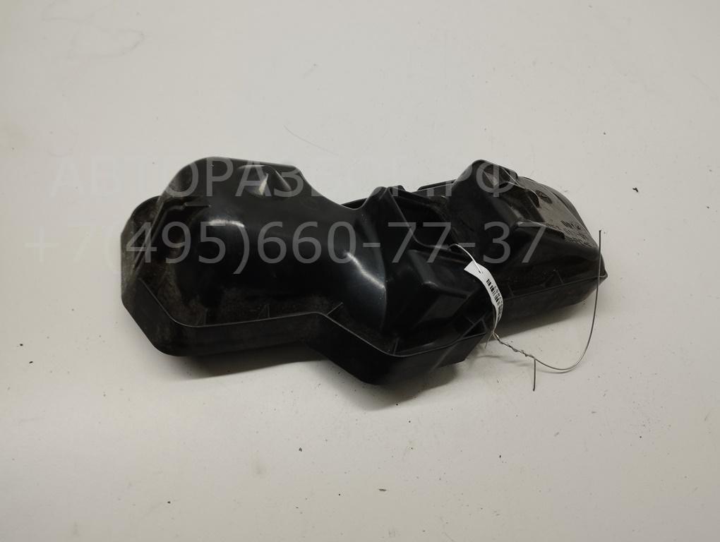 Крышка фары левой