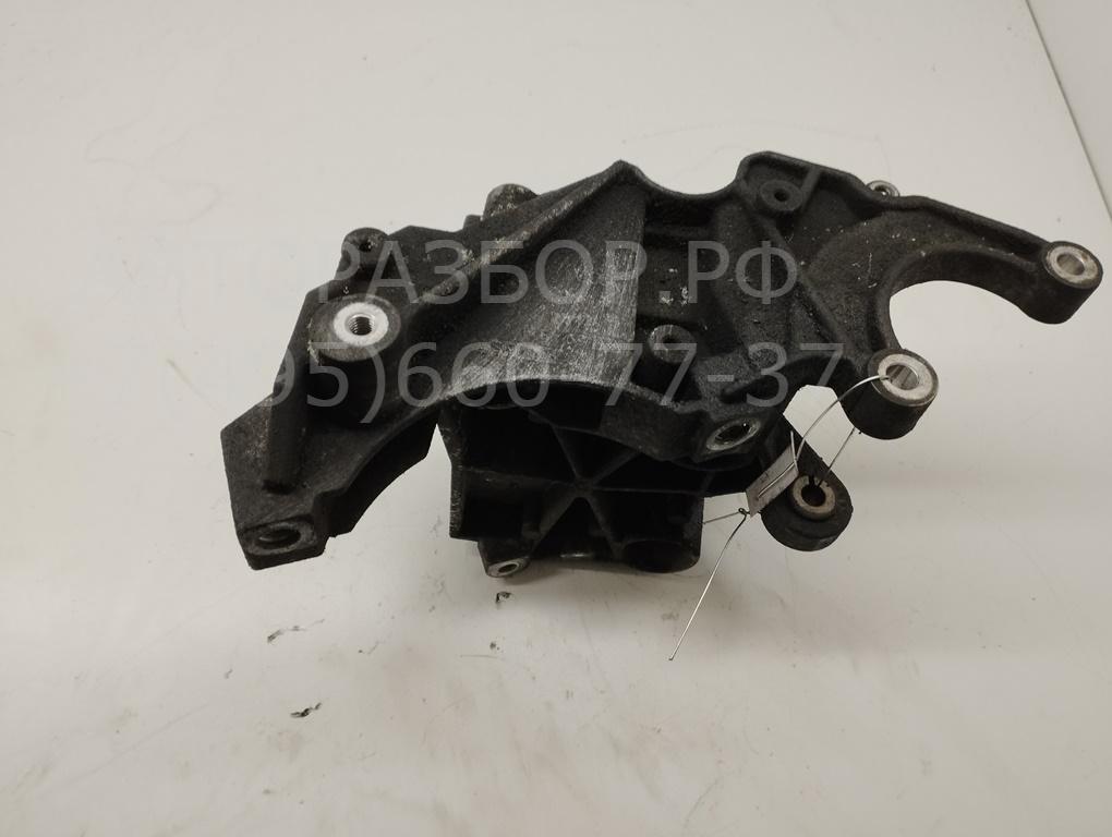 Кронштейн ГУР