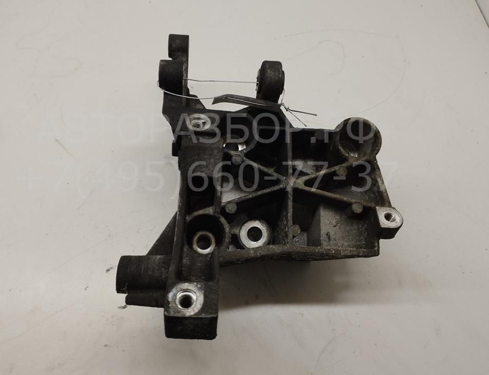 Кронштейн ГУР