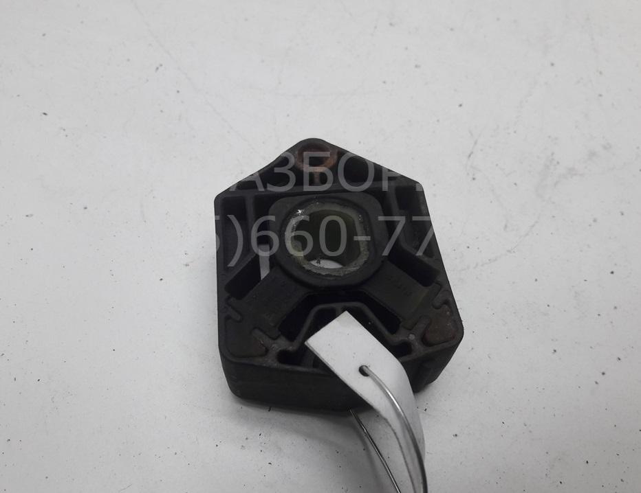 Кронштейн радиатора