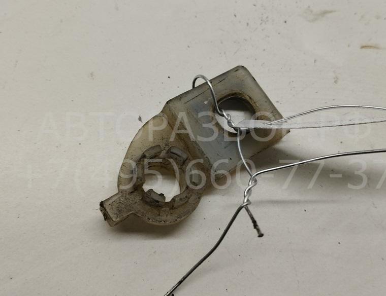 Крепеж фары