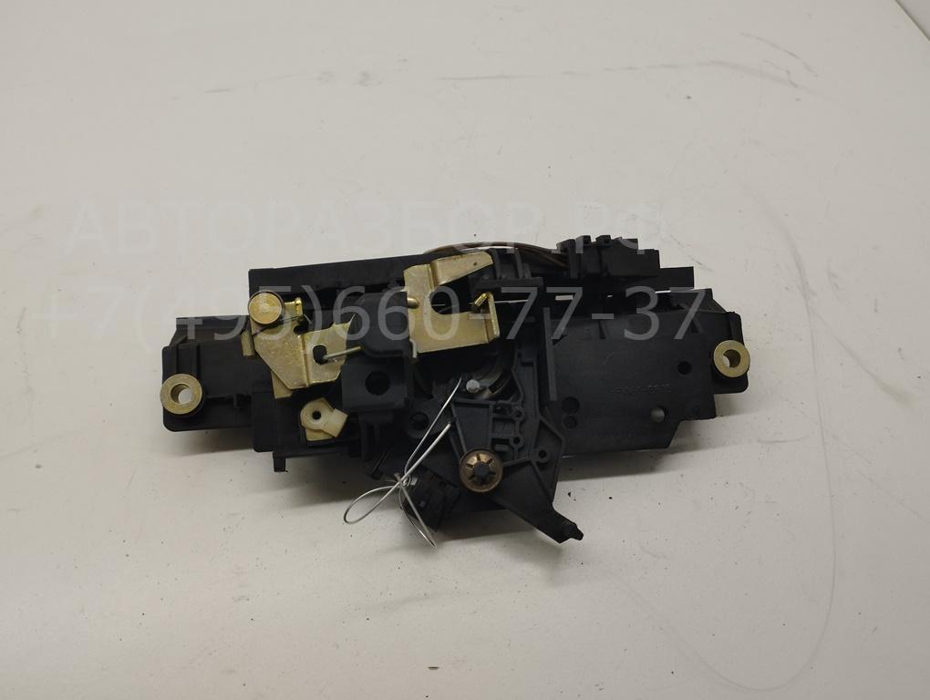 Ручка двери багажника наружная