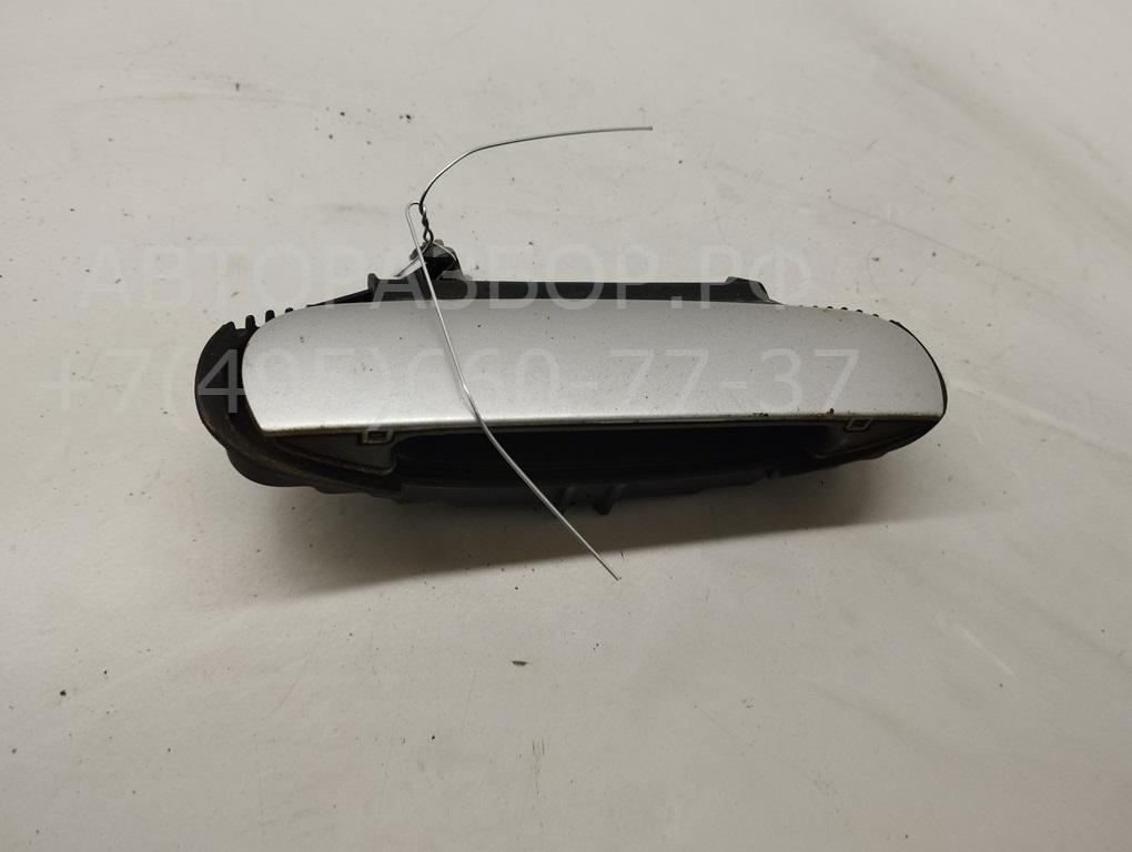 Ручка двери передней наружная правая