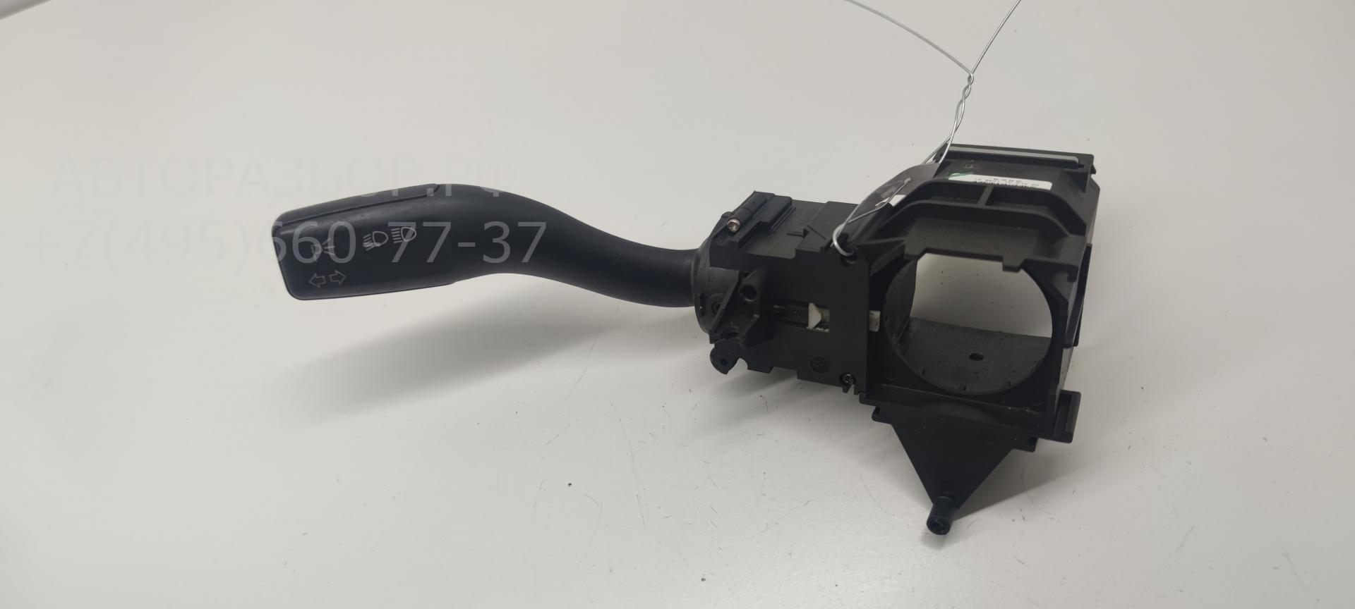 Переключатель поворотов подрулевой