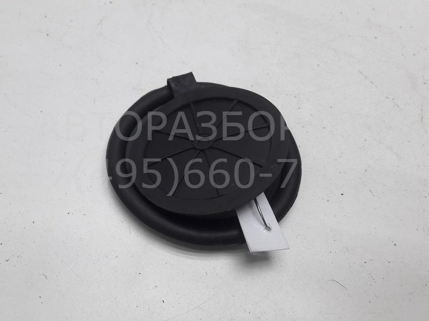 Накладка двери передней левой