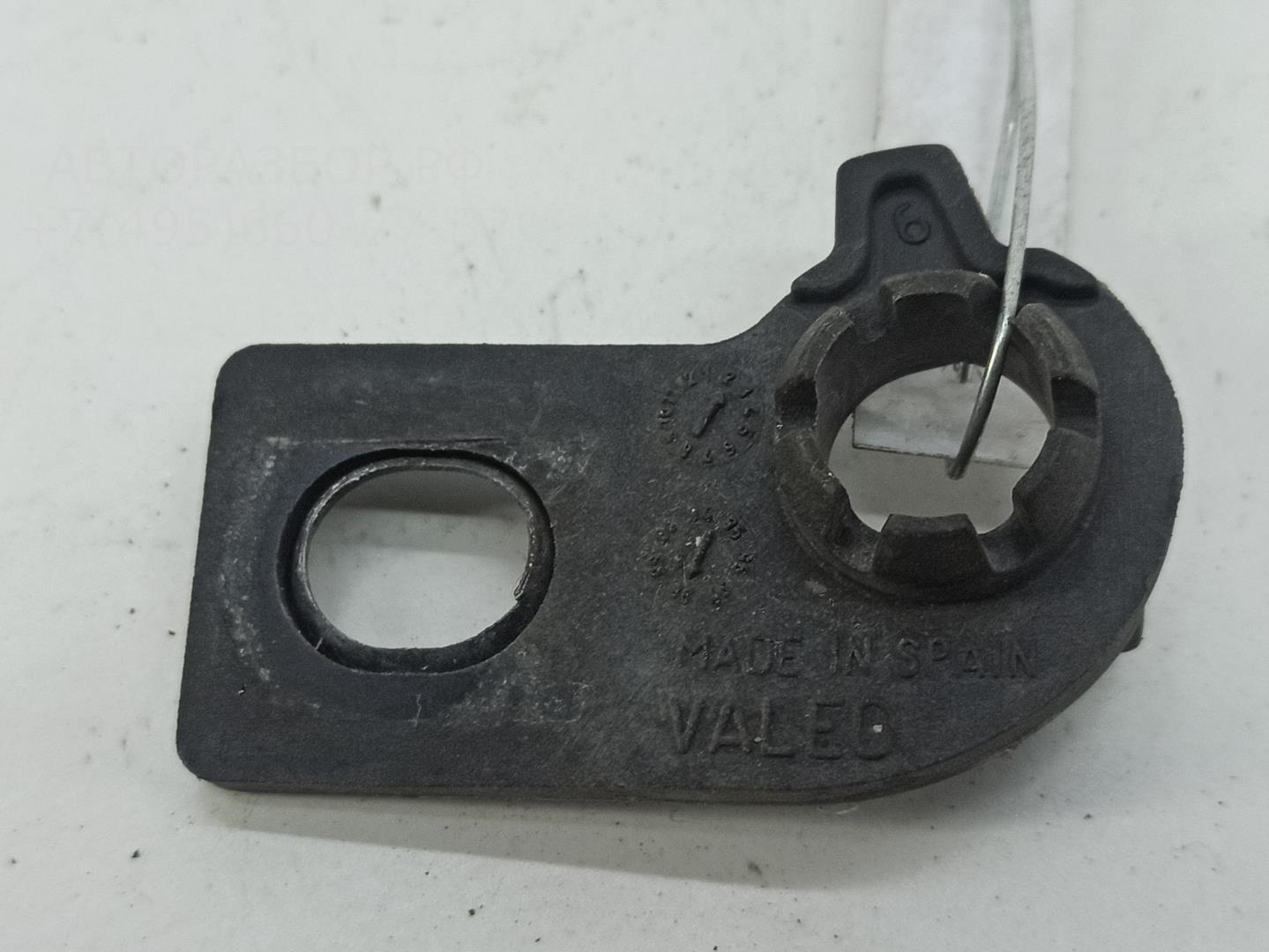 Крепеж фары