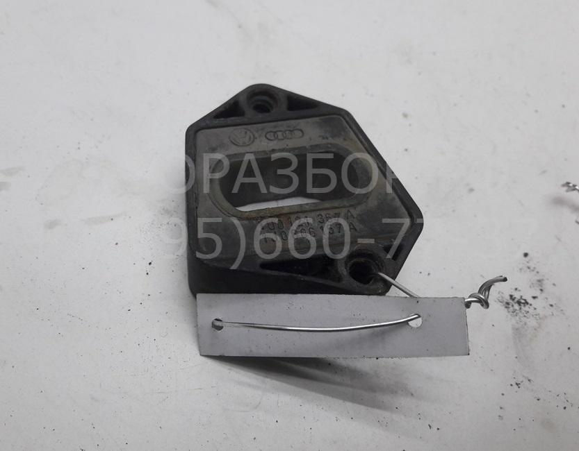 Кронштейн радиатора