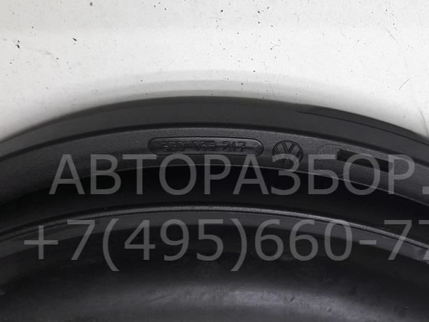 Накладка двери передней левой