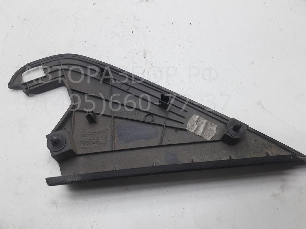 Накладка зеркала левого