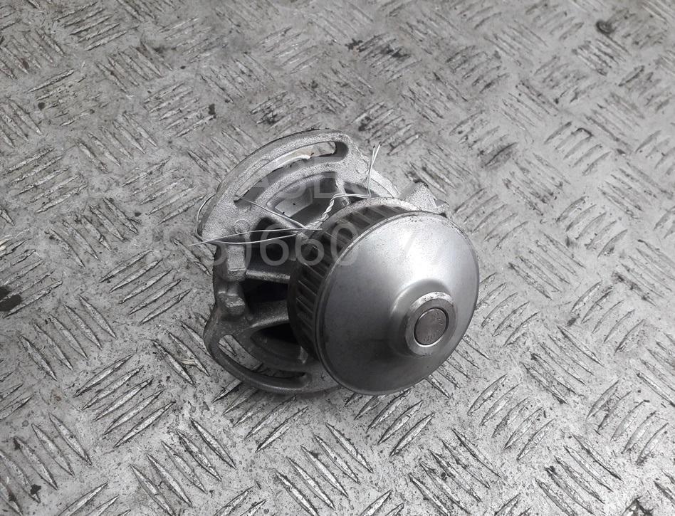 Насос водяной (помпа)