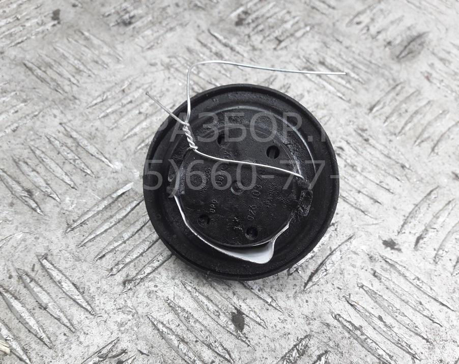 Крышка маслозаливной горловины