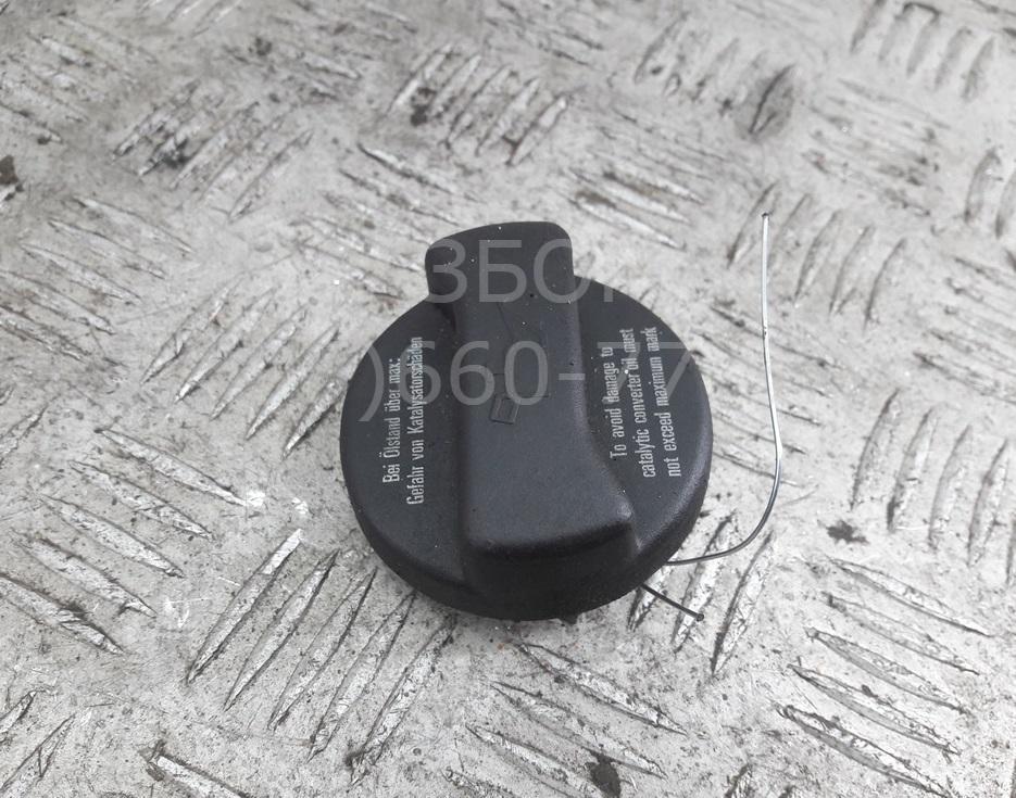 Крышка маслозаливной горловины