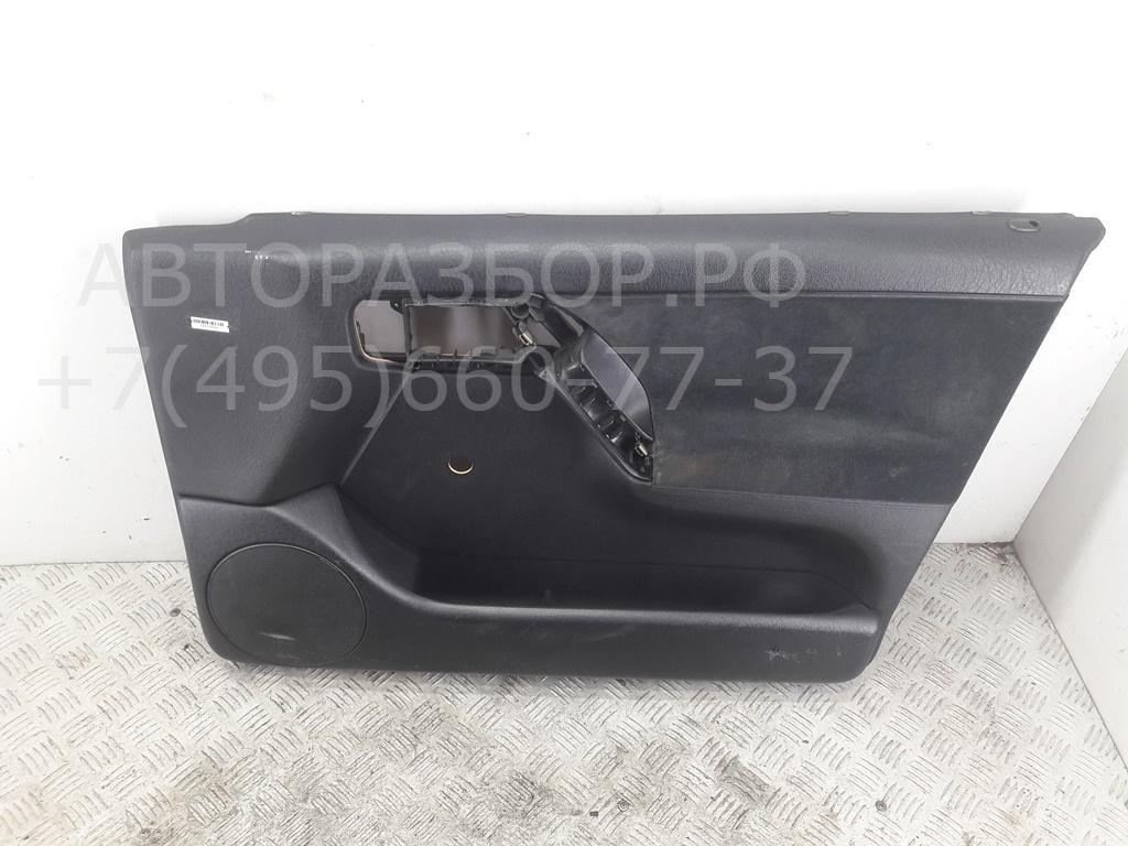 Обшивка двери передней правой