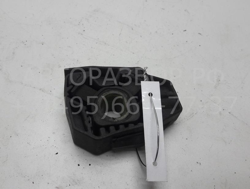 Кронштейн радиатора