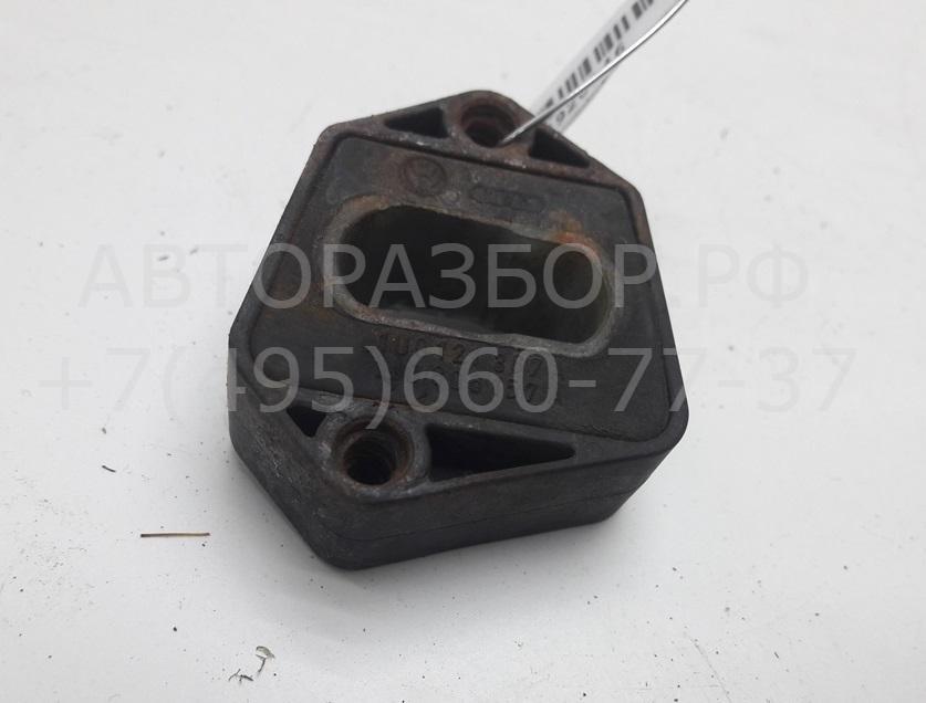 Кронштейн радиатора