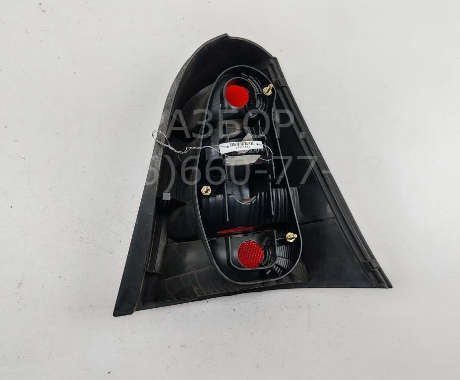 Фонарь задний левый