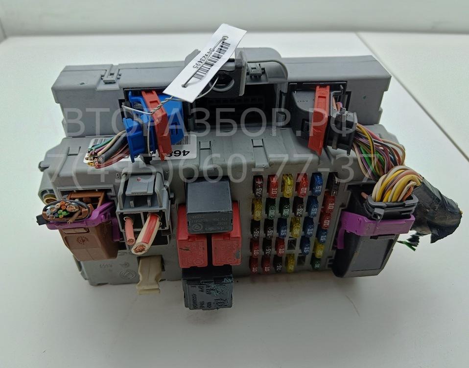 Блок предохранителей