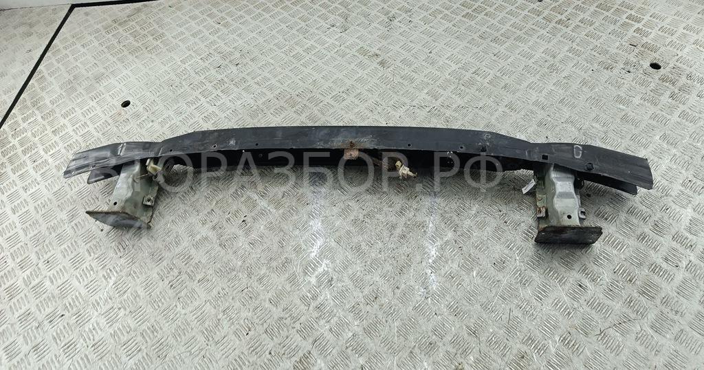 Усилитель переднего бампера