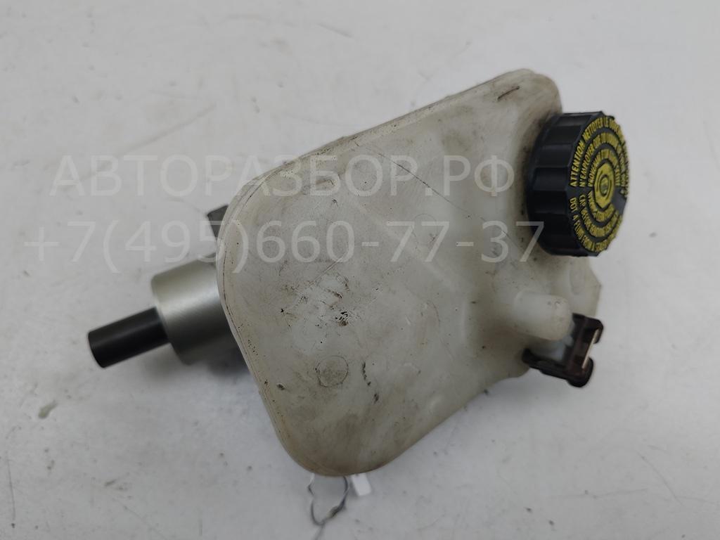 Цилиндр тормозной главный