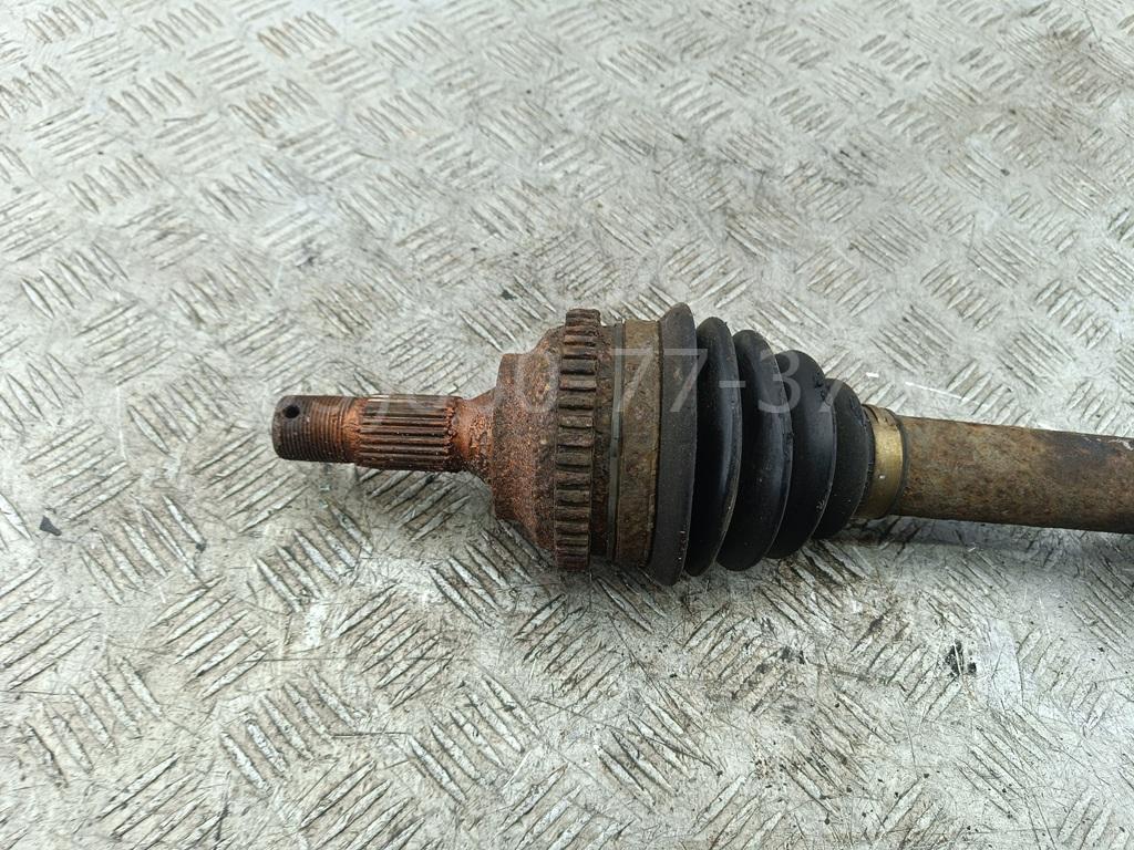 Полуось передняя левая