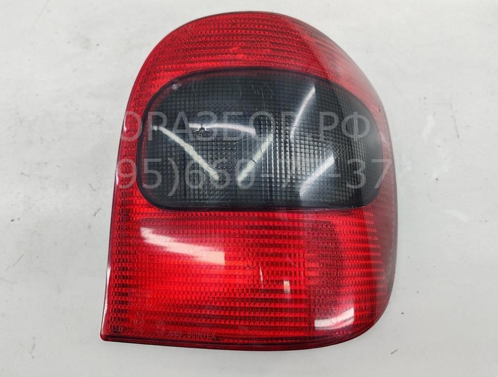 Фонарь задний правый