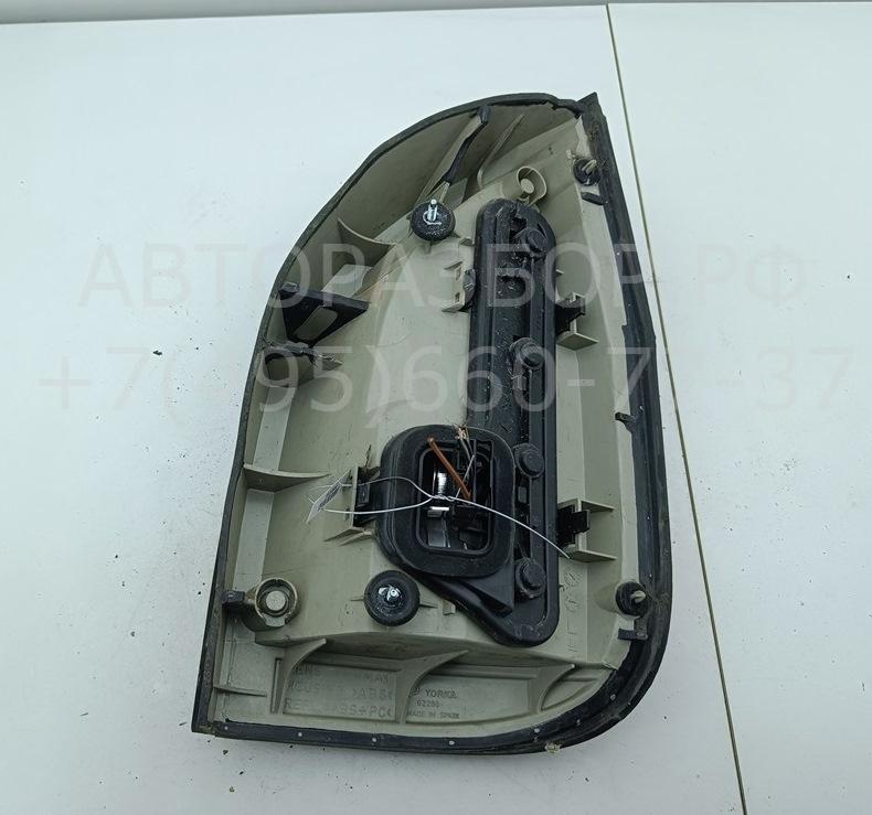 Фонарь задний левый